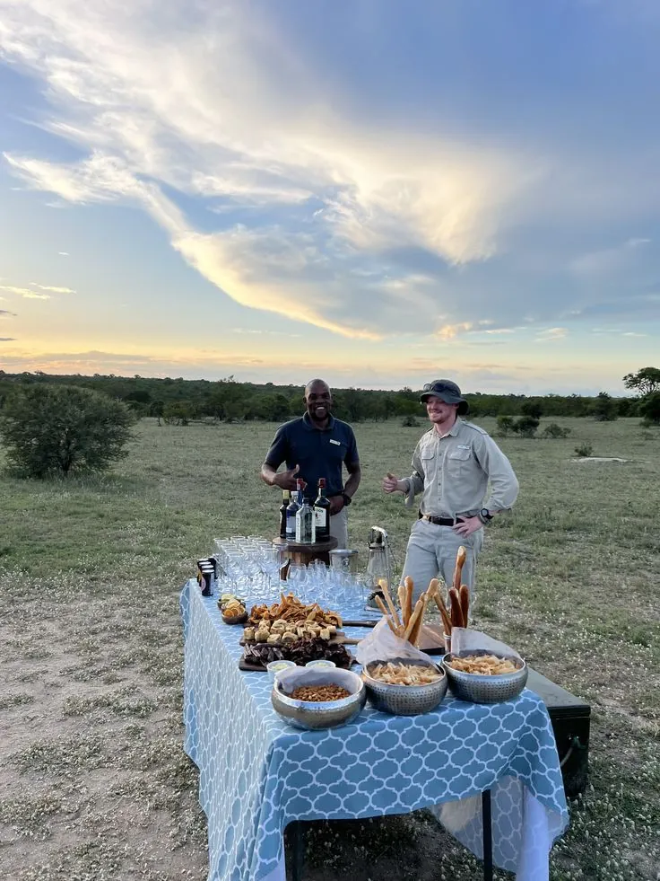 Bush Dining & Sundowners